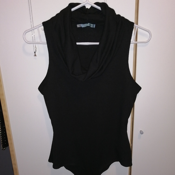Cowl neck bodysuit - Picture 7 of 8